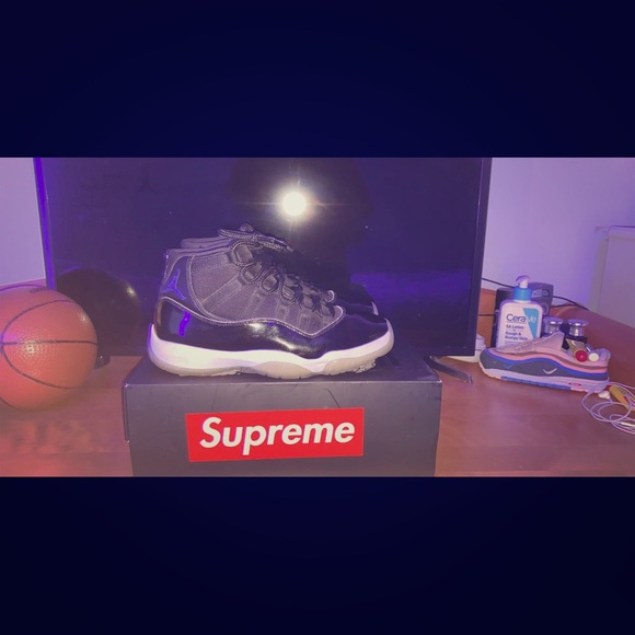 Air Jordan 11 “Space Jam” 2016 - Picture 1 of 8